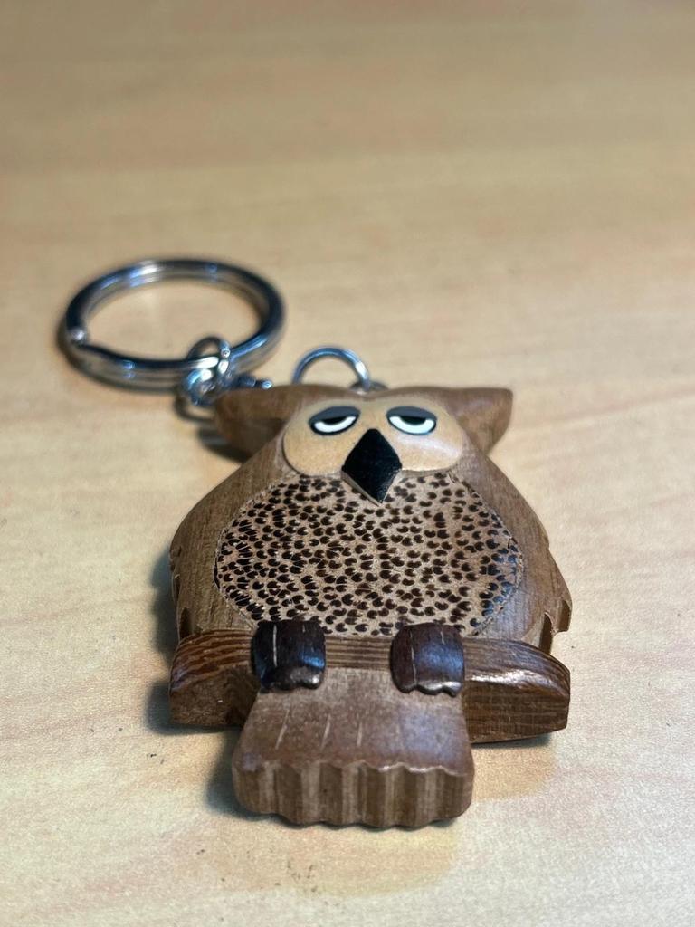Porte clé sculpté Chouette / Hibou en bois