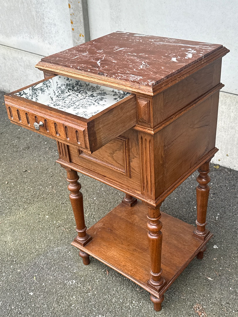 Meuble de rangement – Style ancien – Maison – Bois et marbre rouge