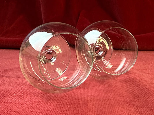 Paire de petits verres à cognac transparents, hauteur 7 cm