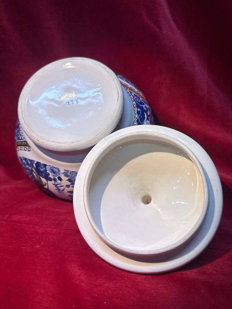 Bonbonnière en porcelaine motifs paons Japodel 120