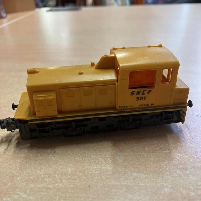 Locomotive Lima, Marquage Sncf 501 Tare 211 Frein W