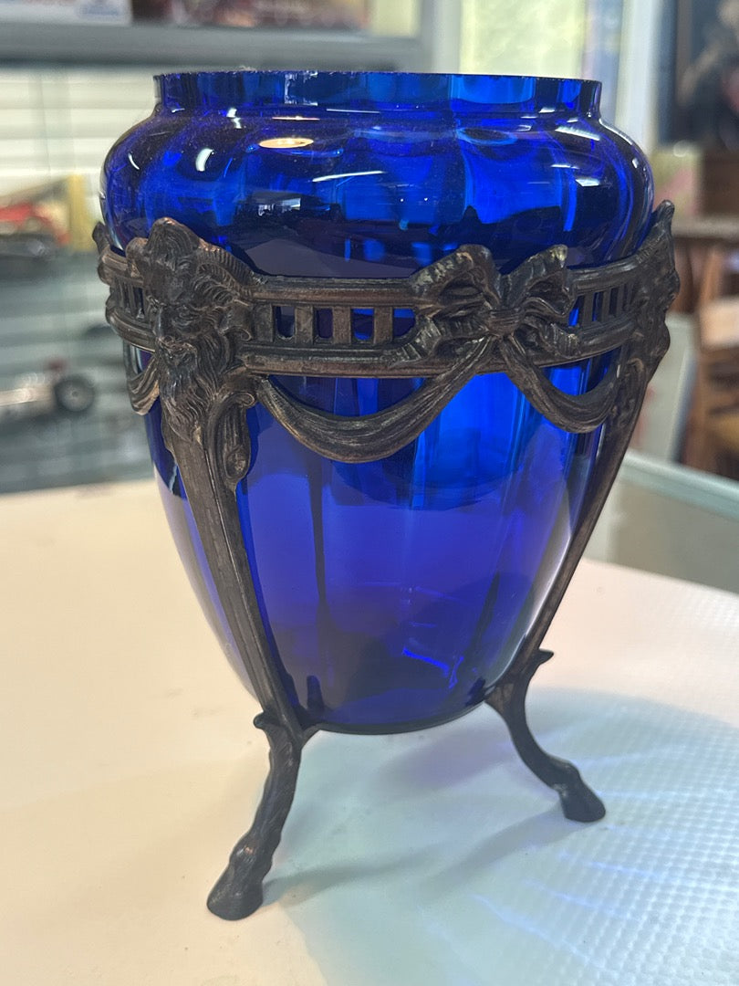 Bonbonnière pot en verre bleu support cocardes diable démon