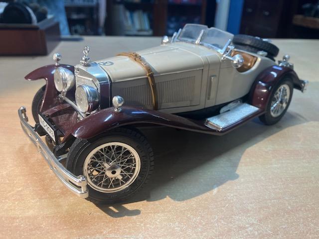Voiture Collection Mercedes benz Ssk 1/18 Burago
