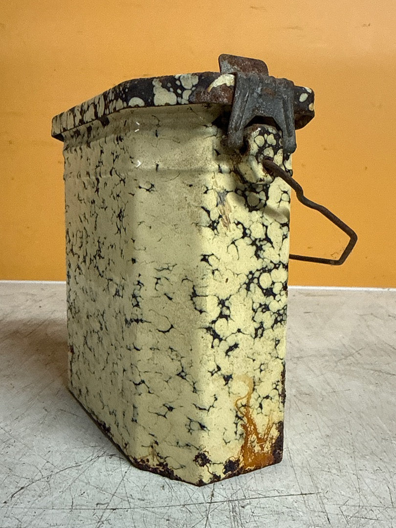 Boîte à fricot – Émaillée