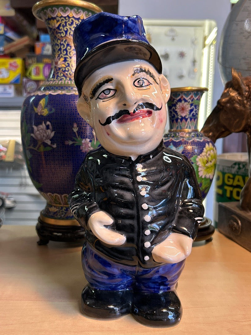 Pichet Barbotine Gendarme Vintage Céramique