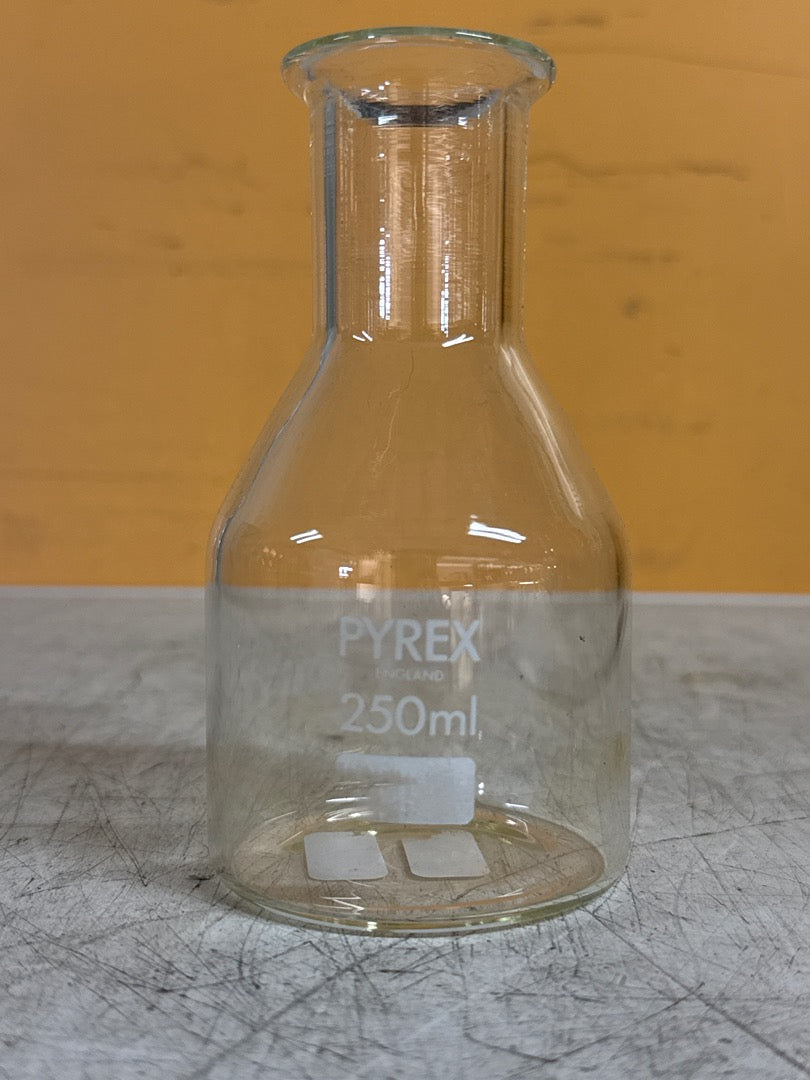 Flacon en verre Pyrex 250ml transparent
