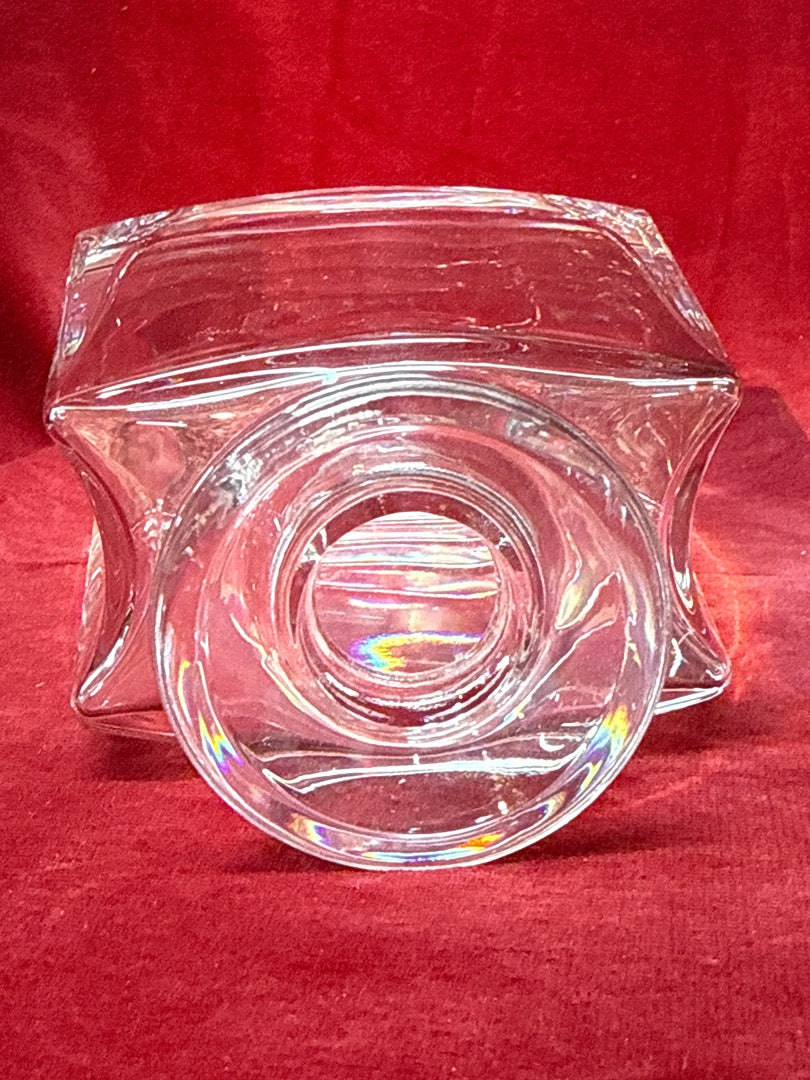 Carafe en cristal clair vintage