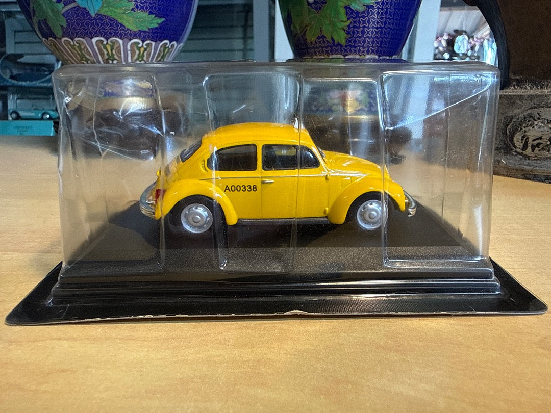 Voiture miniature – Vw Beetle Taxi – Jouet – Jaune blister
