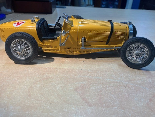 Voiture Collection Bugatti Type 59 1/18 Burago