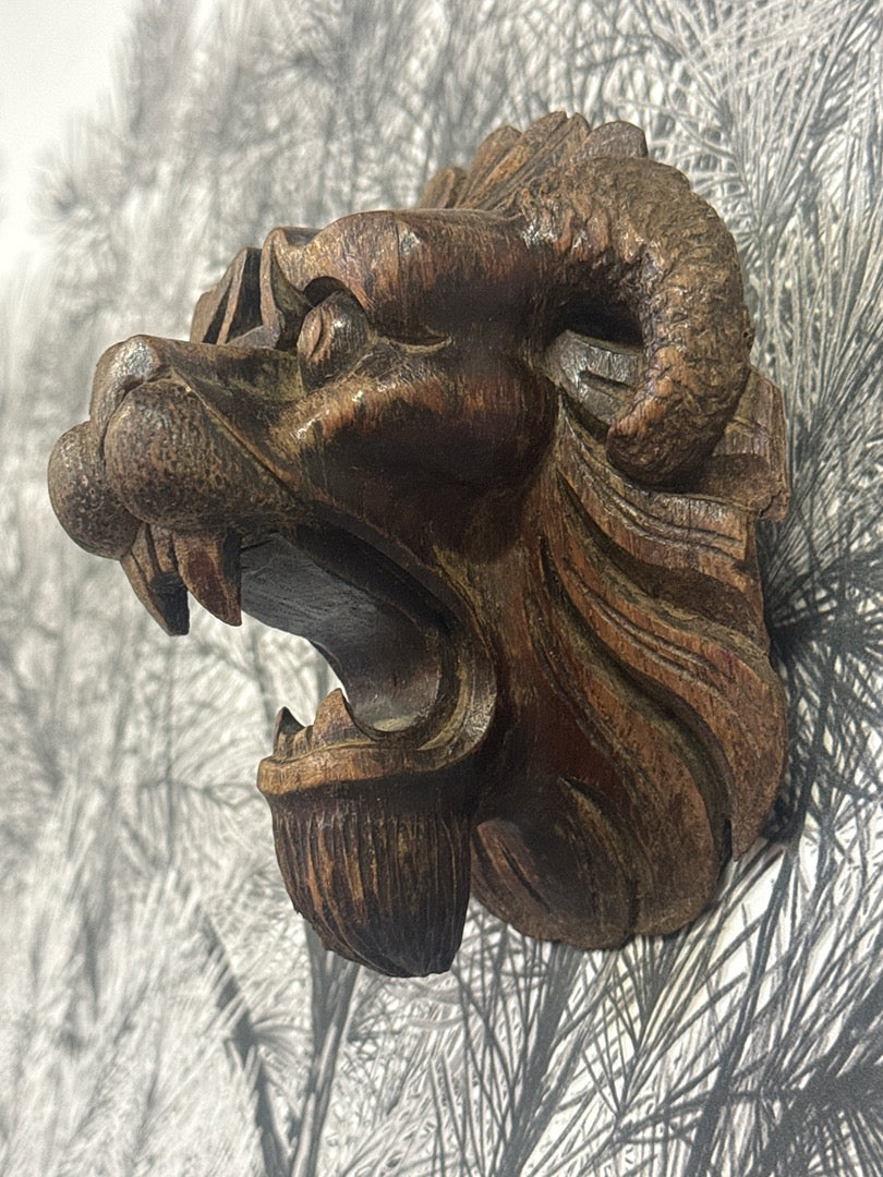 Sculpture murale – Lion en bois – Décoration – Sculpté main