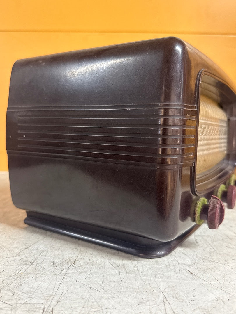 Poste de radio – Radiola – Radios et tuners – Vintage bakélite marron à lampes
