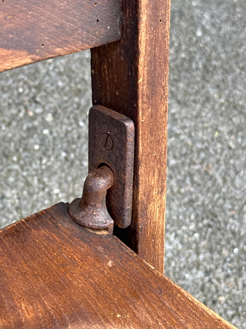 Chaise pliante – Vintage – Mobilier – Bois patiné