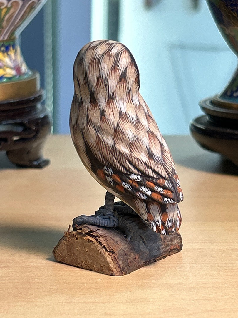 Figurine hibou / chouette bois peint