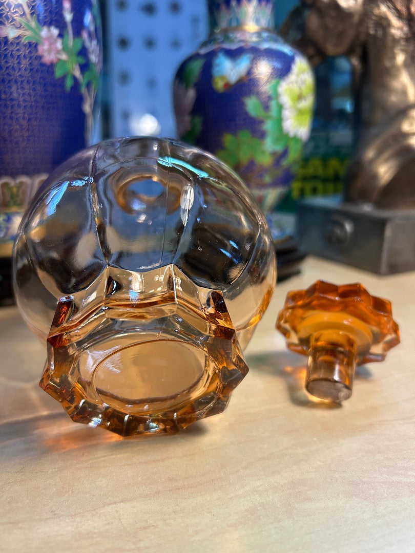 Petite carafe flacon verre facetté