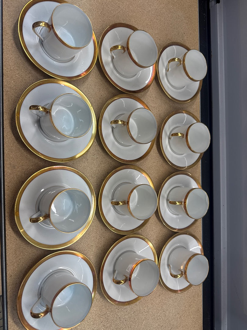 Service café – Ahrenfeldt – Vaisselle – Porcelaine blanche