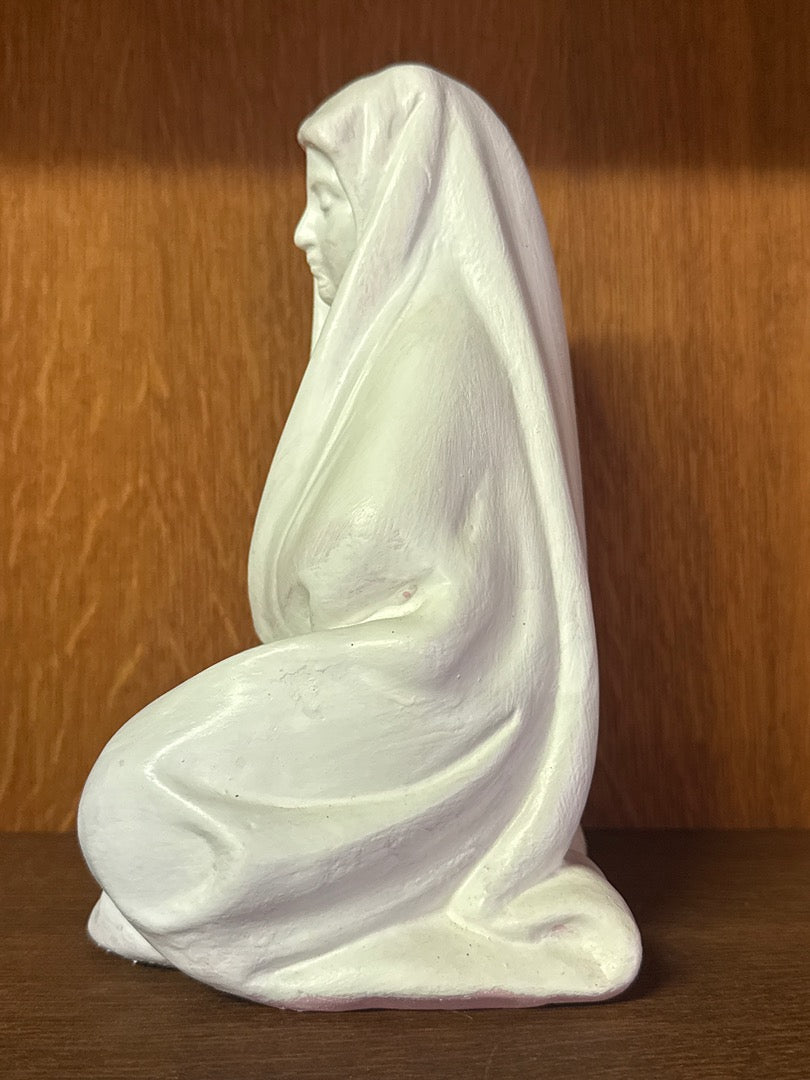 Statue – Vierge Marie en plâtre blanc
