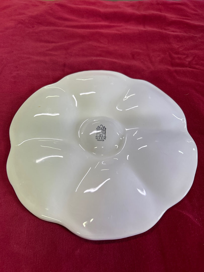 Assiette à huîtres – Gien – Vaisselle – Céramique blanche ancienne