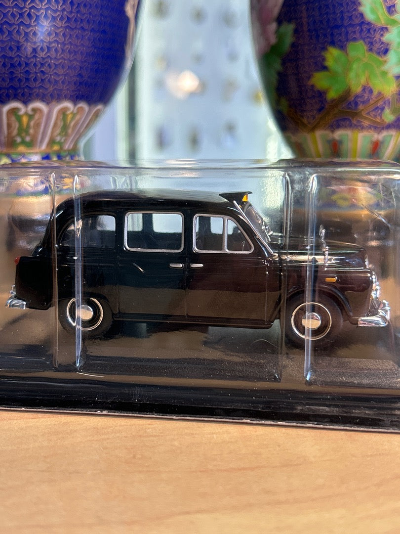 Austin Fx4 Taxi London 1965