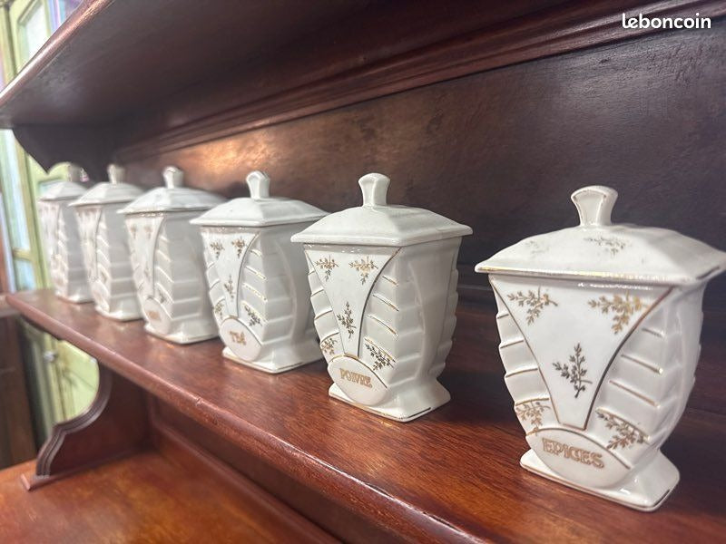 Pots de cuisine – Vintage – Cuisine – Blanc et doré