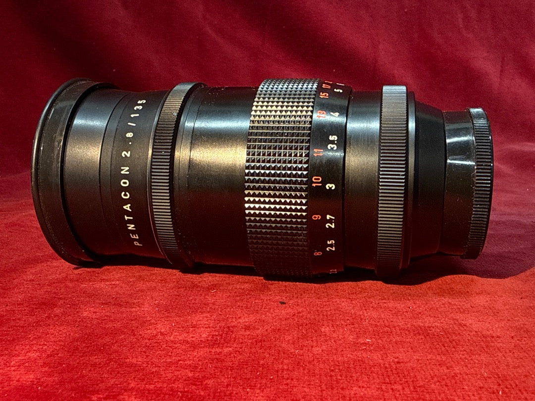 Objectif Pentacon 2.8 135 mm Made in Gdr