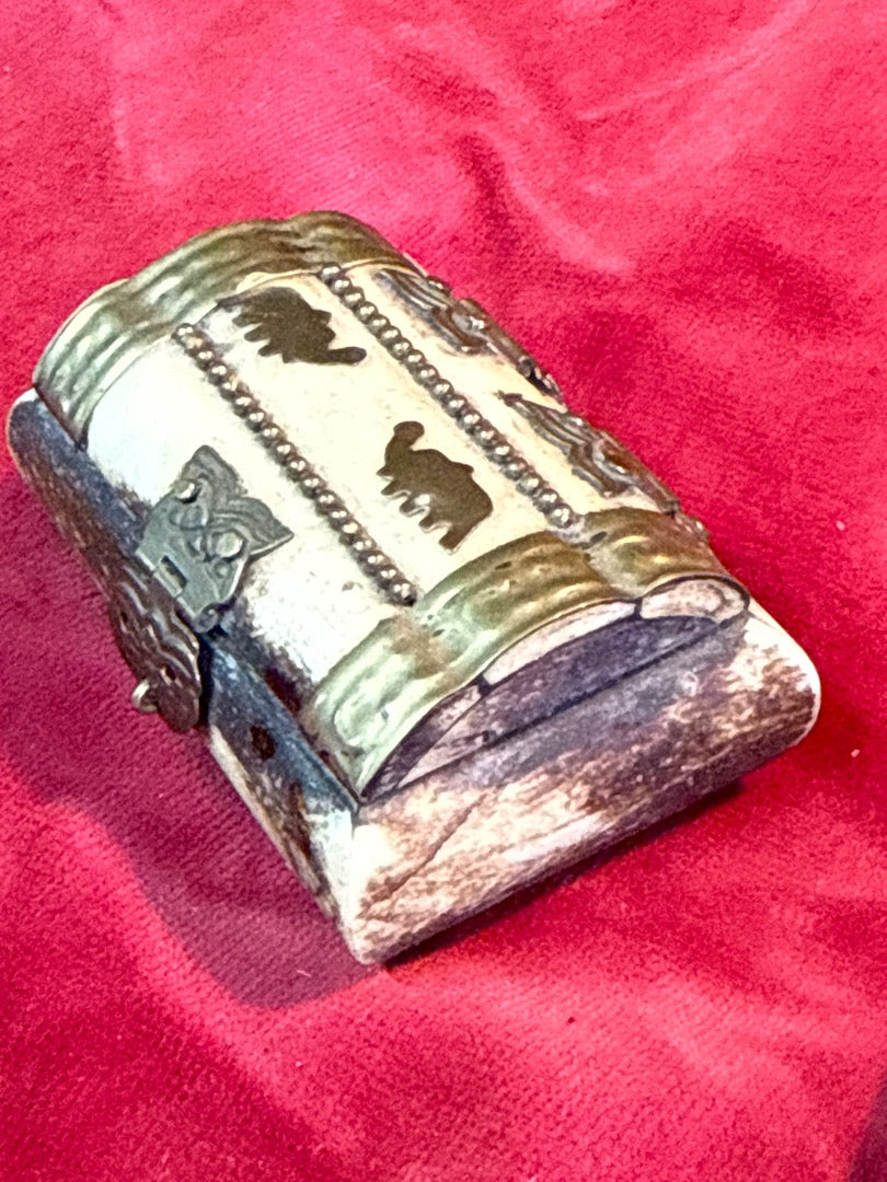 Boîte à bijoux – Vintage – Rangement – Os et laiton