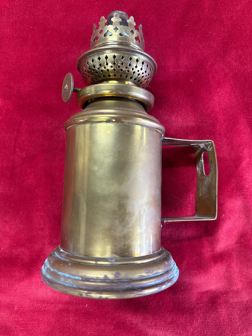 Lampe à pétrole – Kosmos – Bibelots – En laiton doré vintage