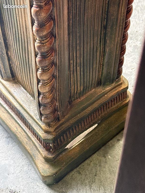 Buste de femme – Classique – Ornements – Avec colonne assortie