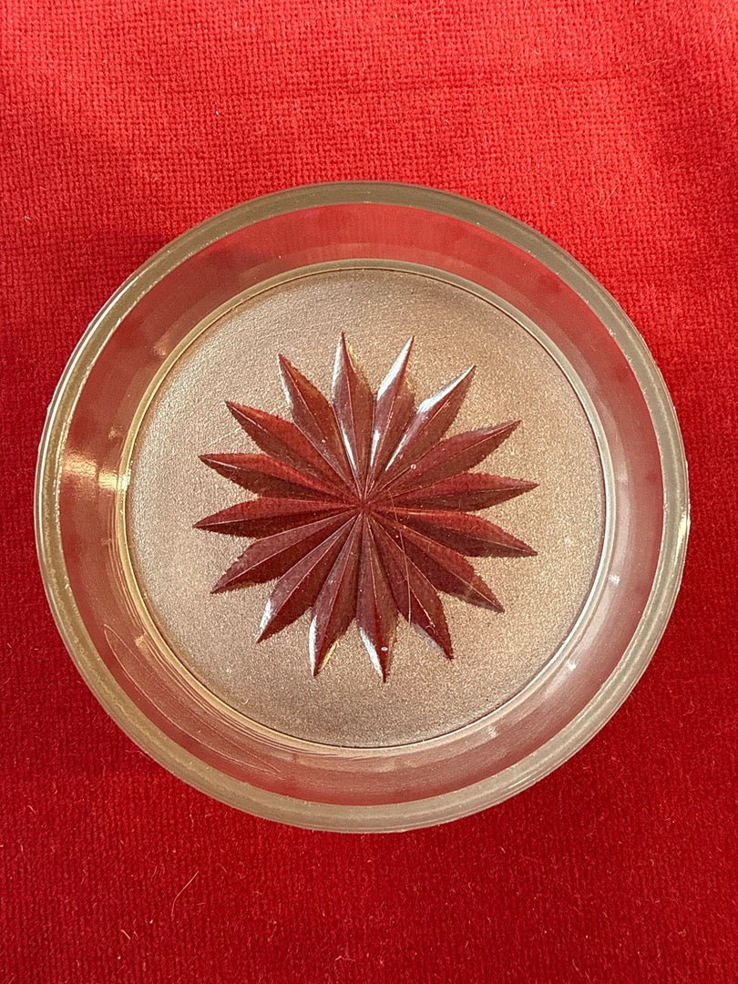 Boîte ronde en verre à fond étoilé, couvercle en métal décor homard