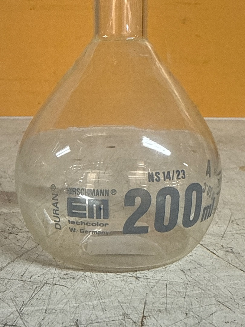 Fiole jaugée – Hirschmann – Verre – Gobelet laboratoire transparent