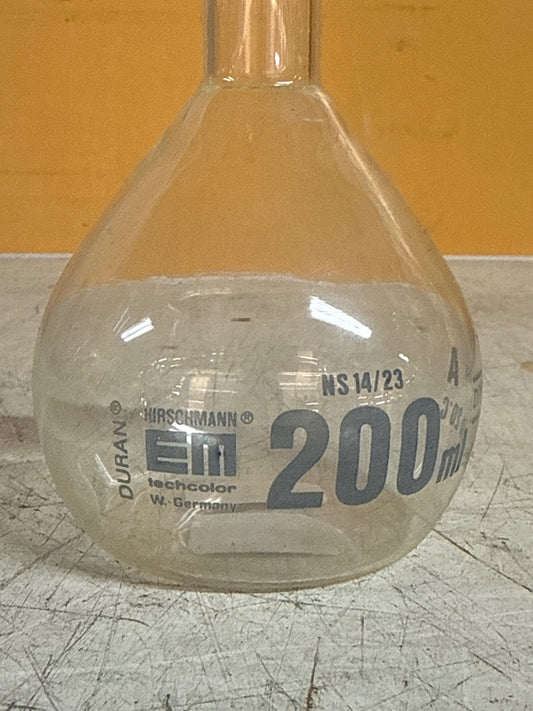 Fiole jaugée – Hirschmann – Verre – Gobelet laboratoire transparent