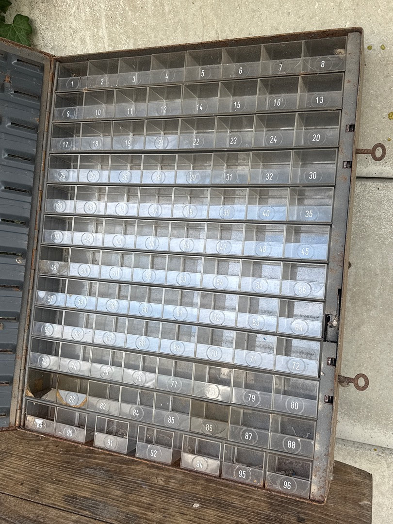 Casier de rangement – Nordia – Atelier – Métal vintage