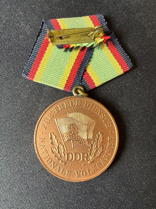 Médaille – Ddr Nva – Militaria – Bronze services fidèles