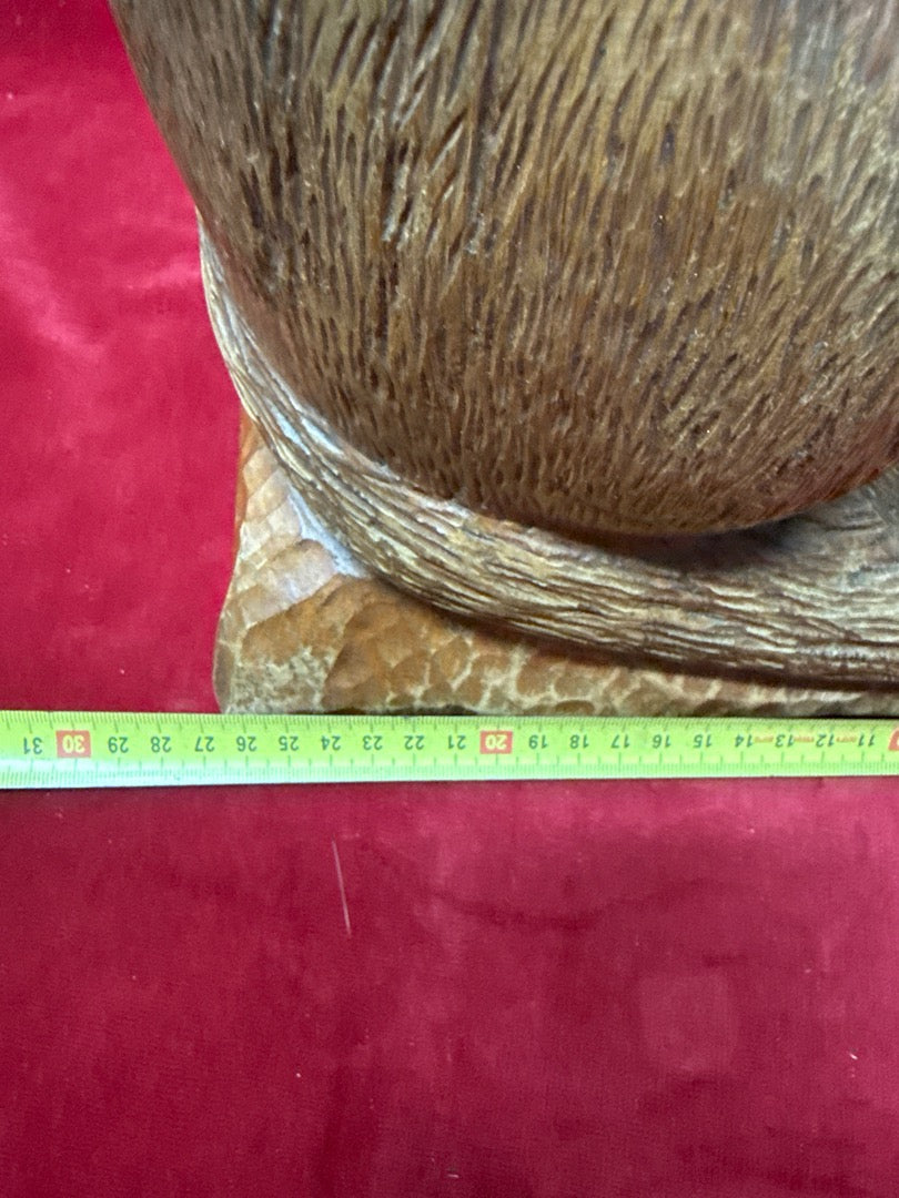 Statue chat en bois sculpté vintage signé Lechat