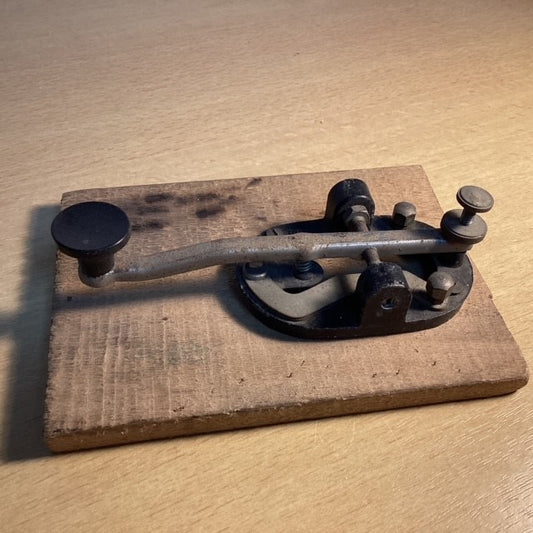 Manipulateur Commande Radio Morse Key Telegraph ( ARMY ?)