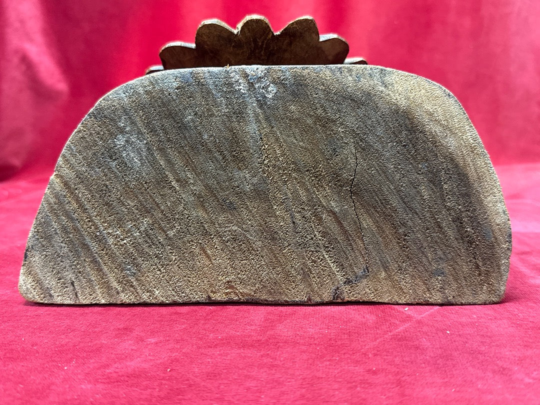 Grande statuette aigle en bois sculpté