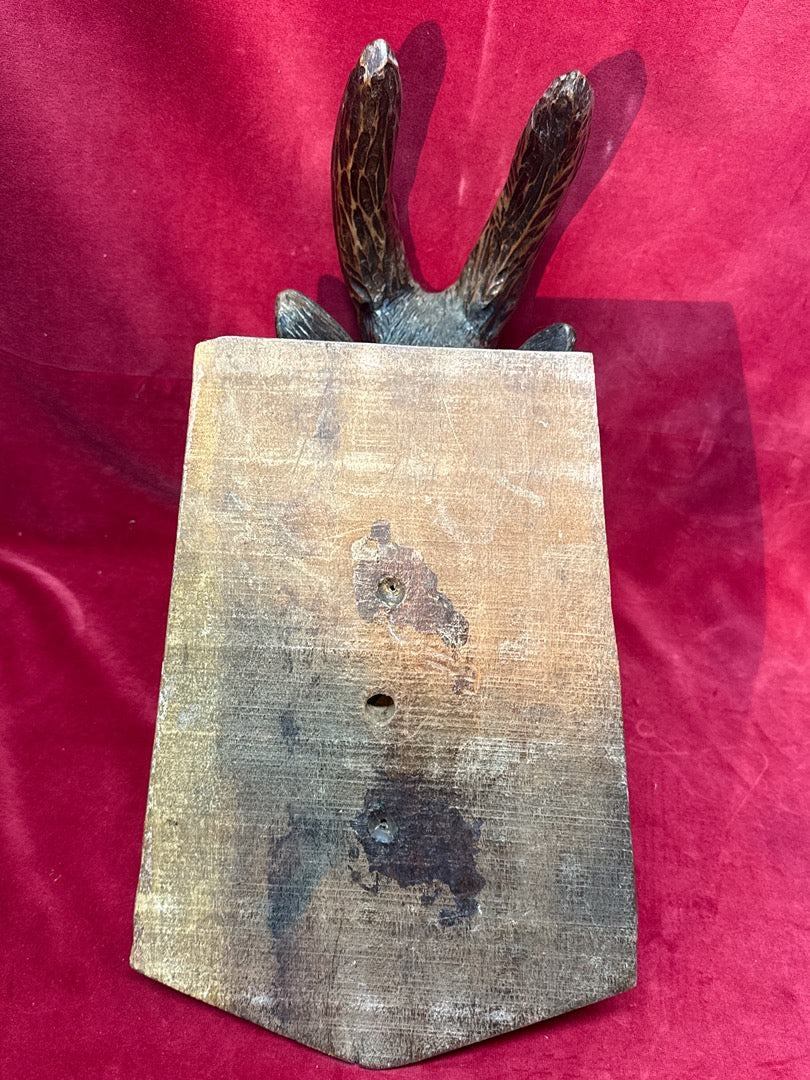 Trophée tête de bouquetin bois sculpté vintage
