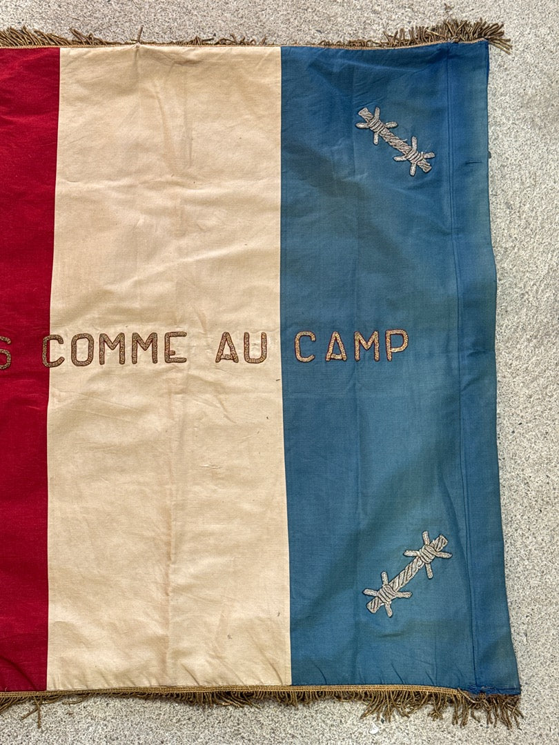 Ancien drapeau amicale des anciens prisonniers Rougé 1939-1945
