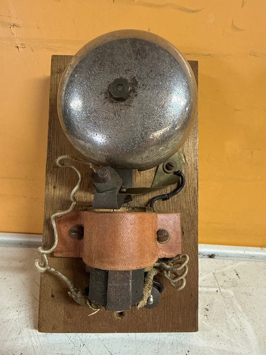 Sonnette en bois – Vintage – Ornements – Déco ancienne métal