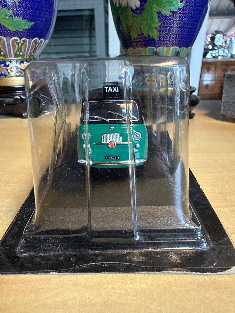 Voiture – Fiat 600 – Miniature – Taxi Milano 1958 vert
