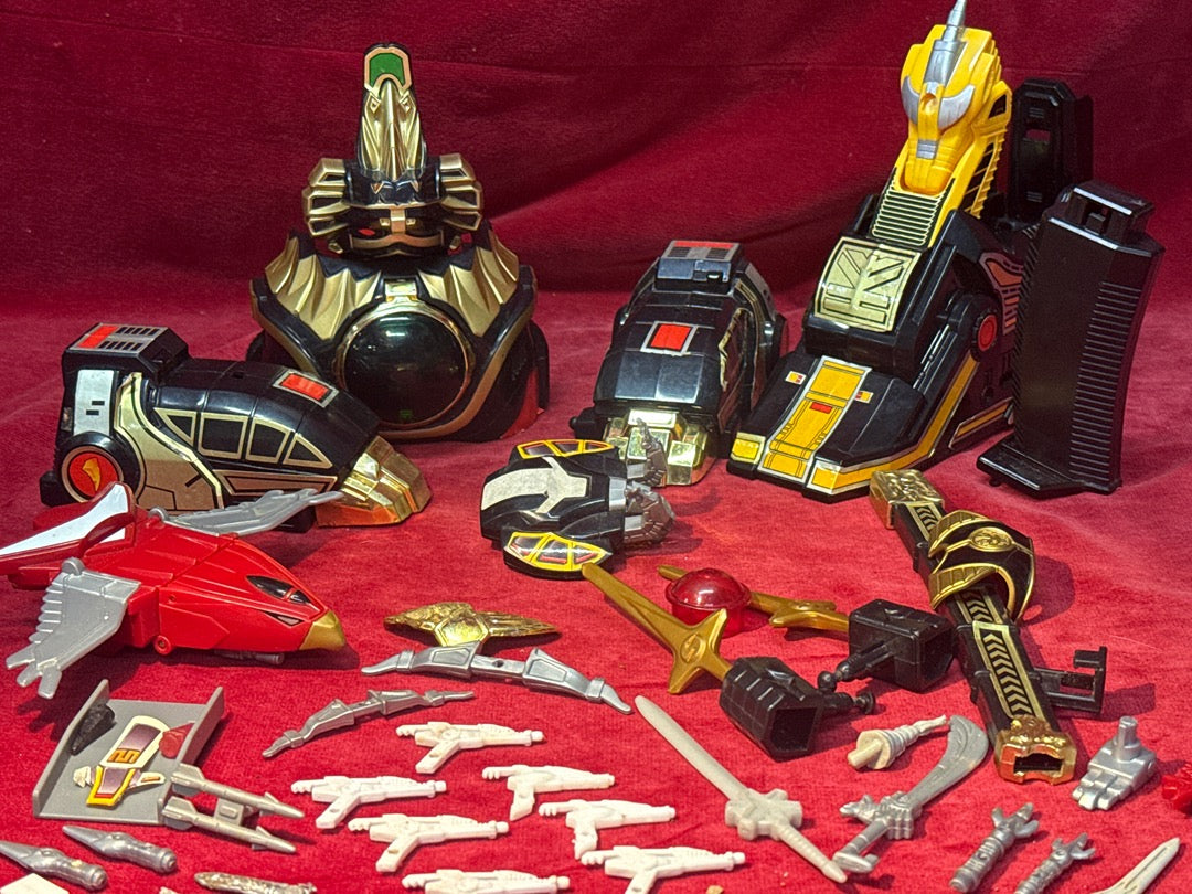 Lot power rangers vintage 1993 Pièces Thunderzord Assault Team Bandai