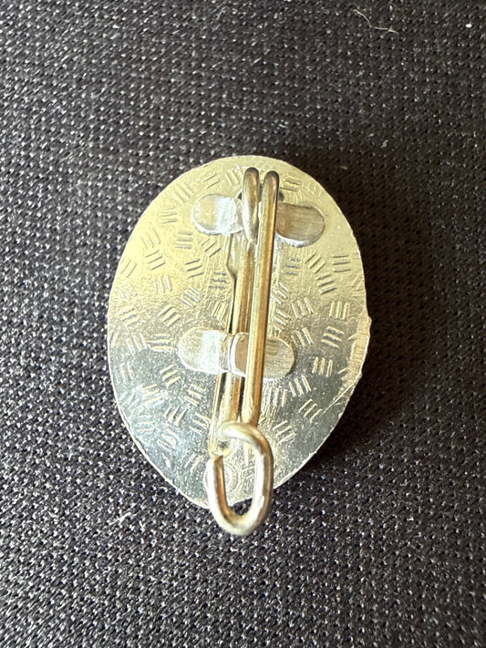 Insigne – Dr – Broches – Tir vintage doré rouge