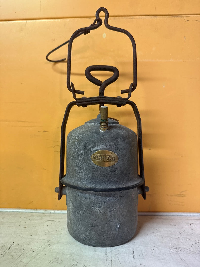 Lampe Arpax – Lampe de mineur ancienne en métal