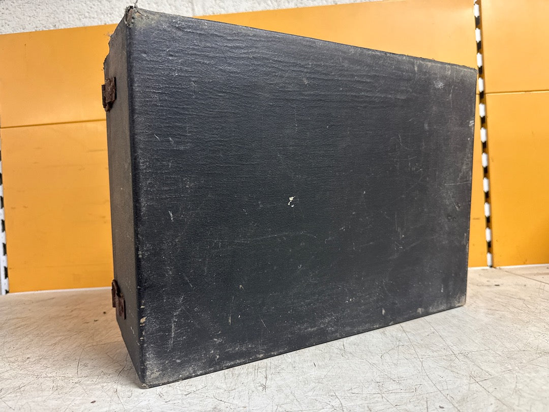 Gramophone portable – Ancien tourne-disque valise