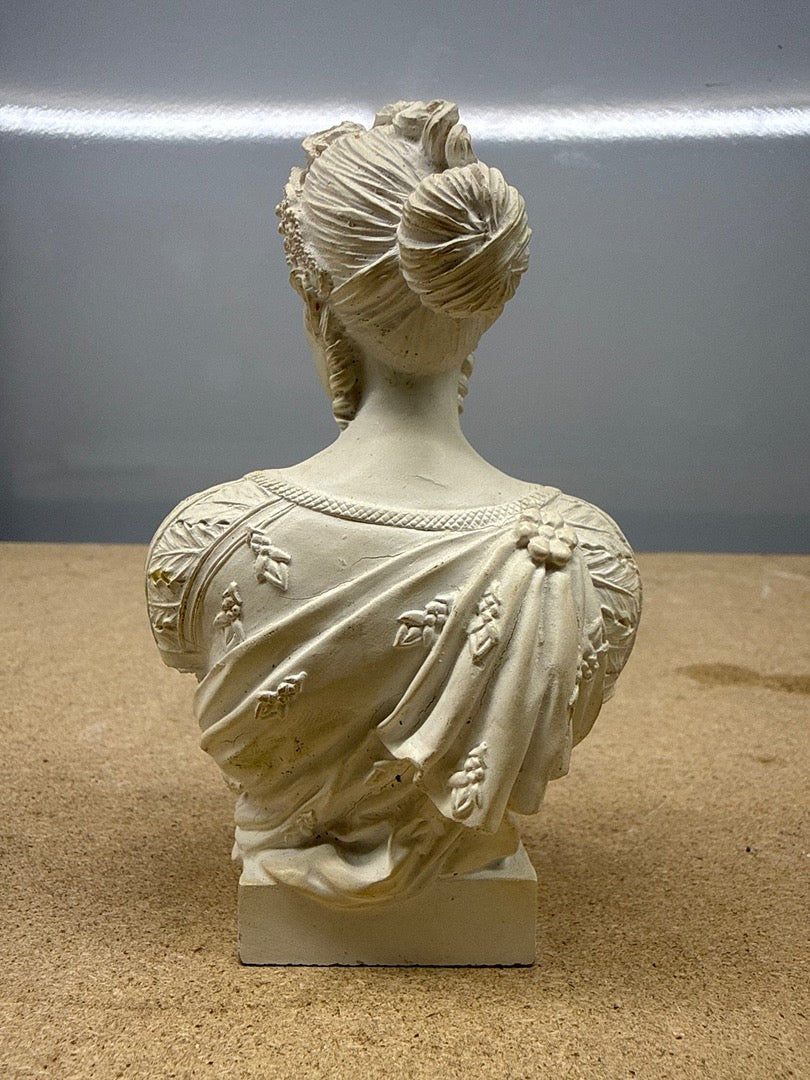 Buste De Femme – Sans Marque – Bibelots – Statuette En Plâtre Blanc