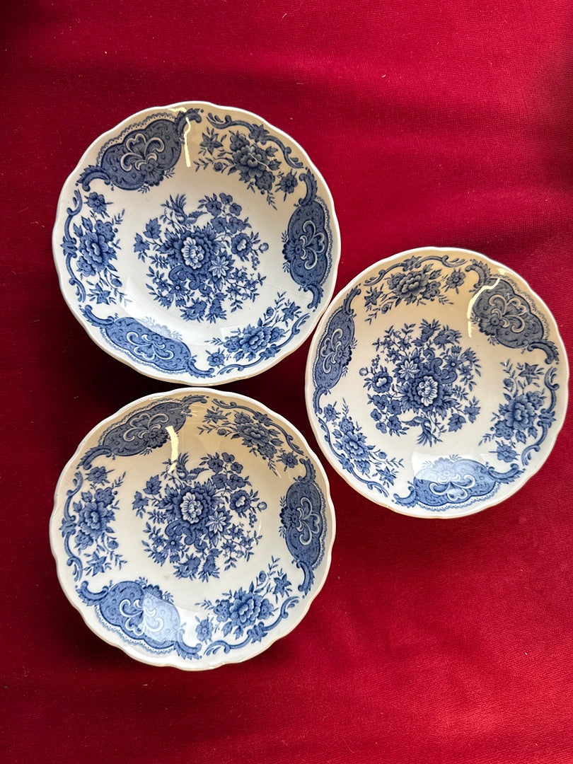 Lot de 10 coupelles Ridgway Windsor, décor floral bleu et oiseaux