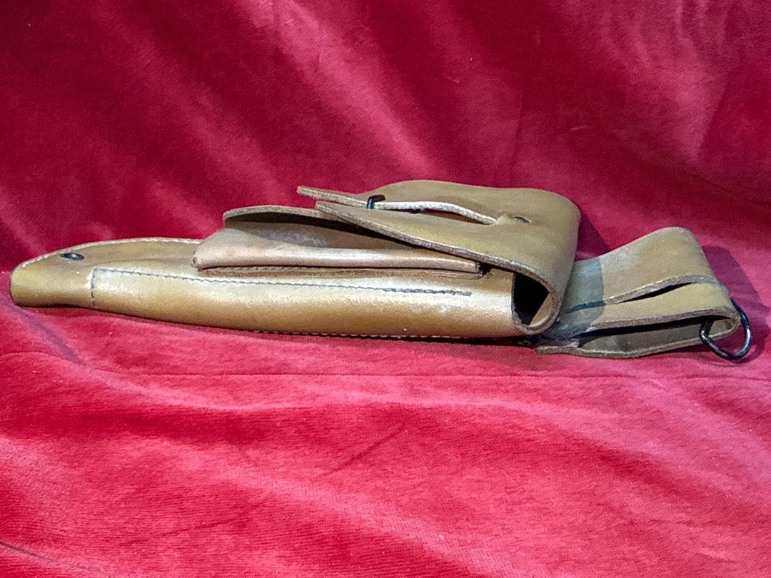 Holster cuir beige vintage militaire