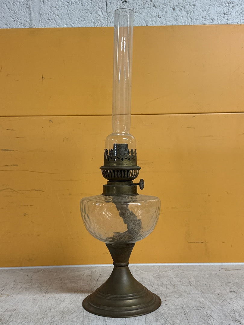 Lampe à pétrole – Verre et métal vieilli