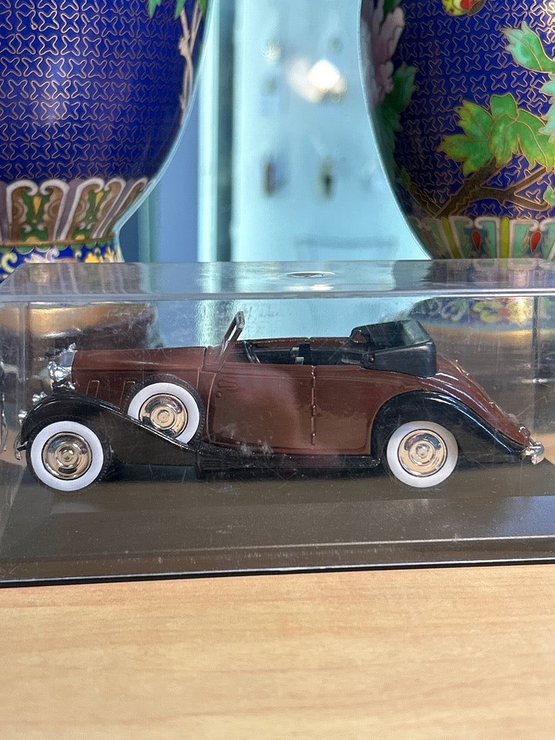 Voiture miniature Rolls Royce Phantom Ii