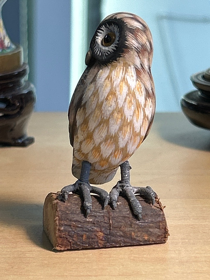 Figurine hibou / chouette bois peint