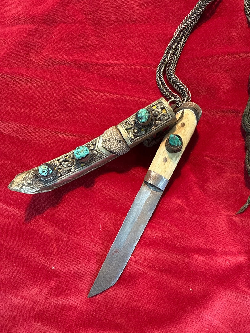 Poignard – Artisanal – Collection – Turquoise et argent